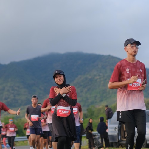 Race photo from KEDIRI HALF MARATHON 2026