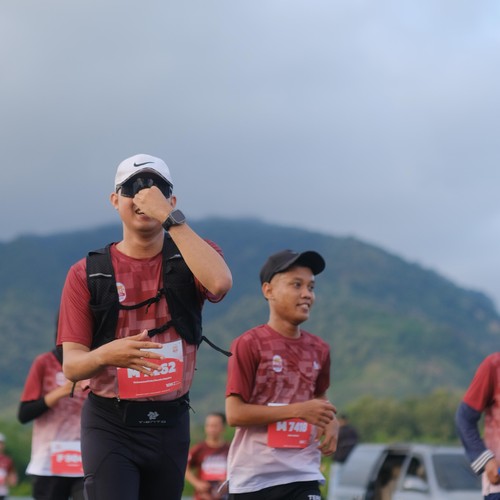 Race photo from KEDIRI HALF MARATHON 2026