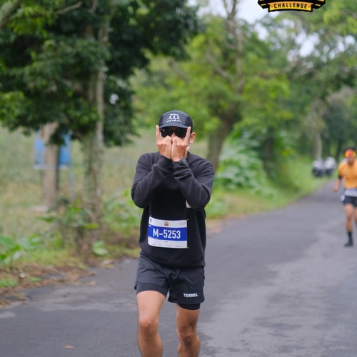 Race photo from KELUD VERTICAL CHALLENGE 2025