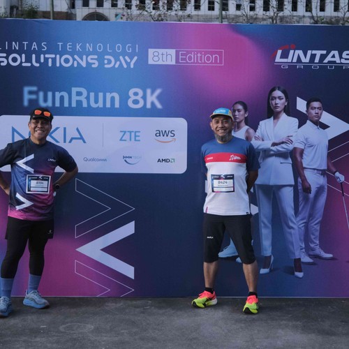 Race photo from LINTAS TEKNOLOGI SOLUTIONS DAY