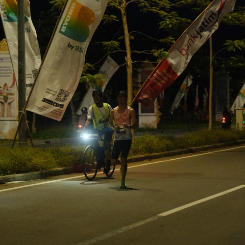 Race photo from KEDIRI HALF MARATHON 2026