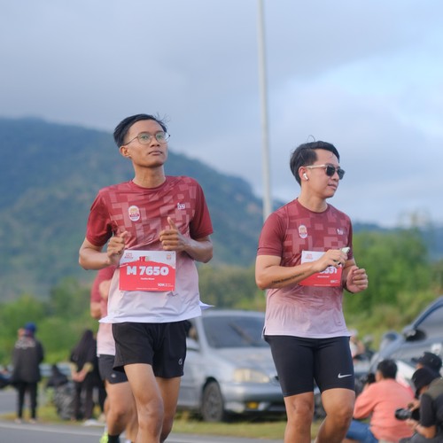 Race photo from KEDIRI HALF MARATHON 2026