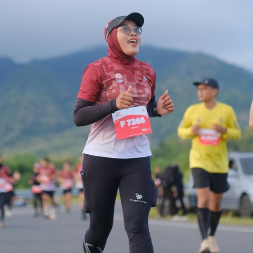 Race photo from KEDIRI HALF MARATHON 2026