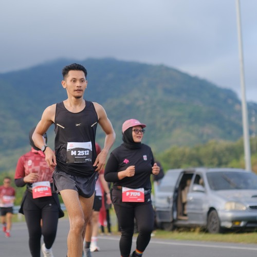 Race photo from KEDIRI HALF MARATHON 2026