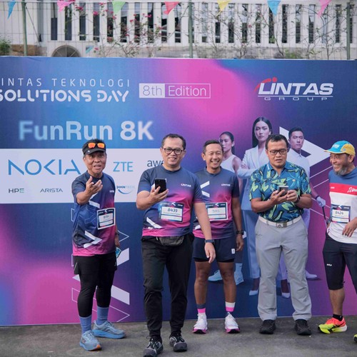 Race photo from LINTAS TEKNOLOGI SOLUTIONS DAY