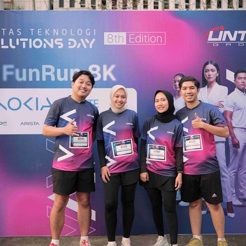 Race photo from LINTAS TEKNOLOGI SOLUTIONS DAY