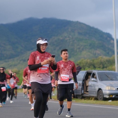 Race photo from KEDIRI HALF MARATHON 2026