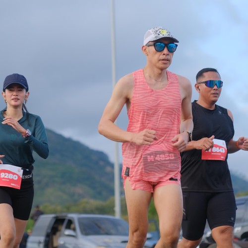 Race photo from KEDIRI HALF MARATHON 2026
