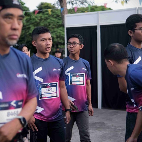 Race photo from LINTAS TEKNOLOGI SOLUTIONS DAY