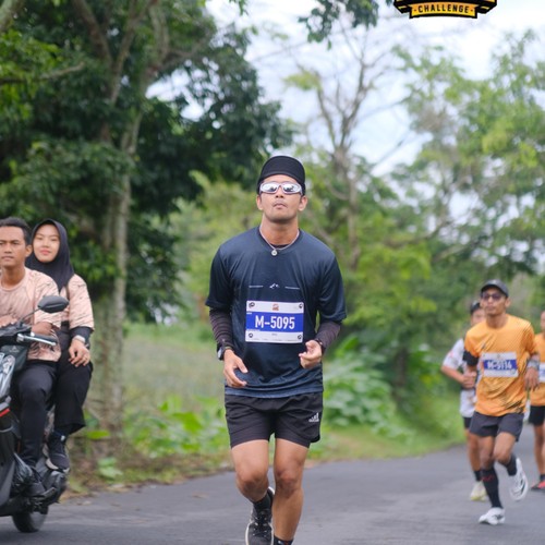 Race photo from KELUD VERTICAL CHALLENGE 2025
