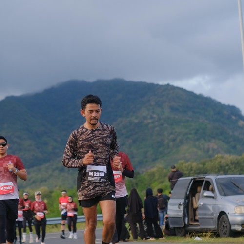 Race photo from KEDIRI HALF MARATHON 2026