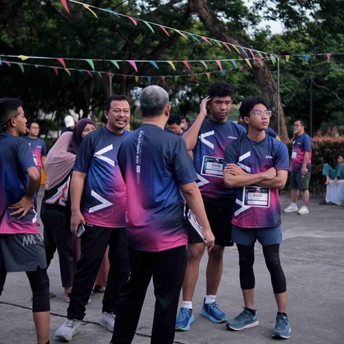Race photo from LINTAS TEKNOLOGI SOLUTIONS DAY