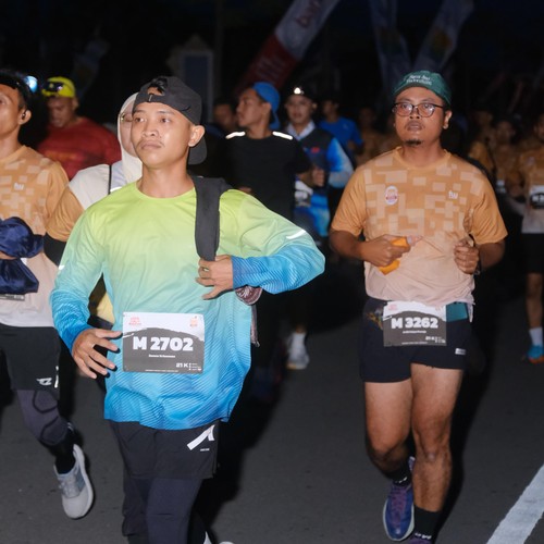 Race photo from KEDIRI HALF MARATHON 2026