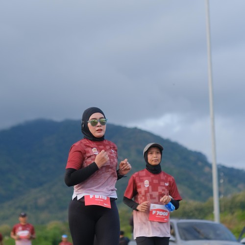 Race photo from KEDIRI HALF MARATHON 2026