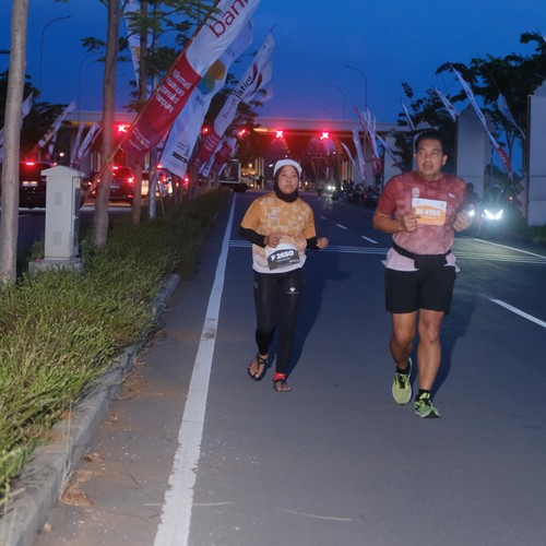 Race photo from KEDIRI HALF MARATHON 2026
