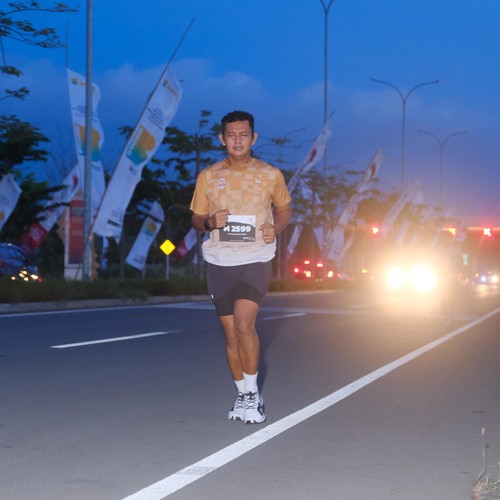 Race photo from KEDIRI HALF MARATHON 2026