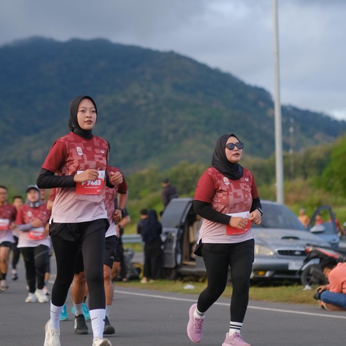 Race photo from KEDIRI HALF MARATHON 2026