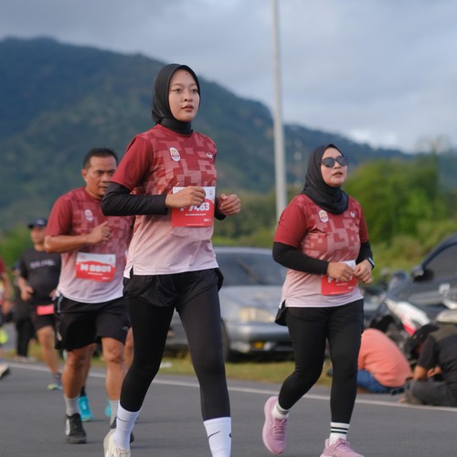 Race photo from KEDIRI HALF MARATHON 2026