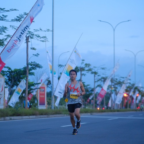 Race photo from KEDIRI HALF MARATHON 2026