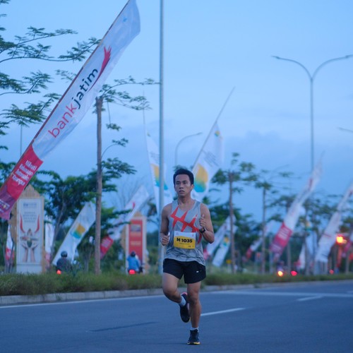 Race photo from KEDIRI HALF MARATHON 2026