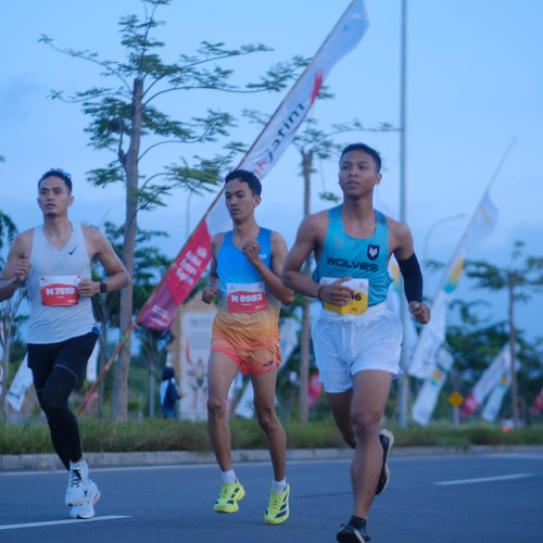 Race photo from KEDIRI HALF MARATHON 2026