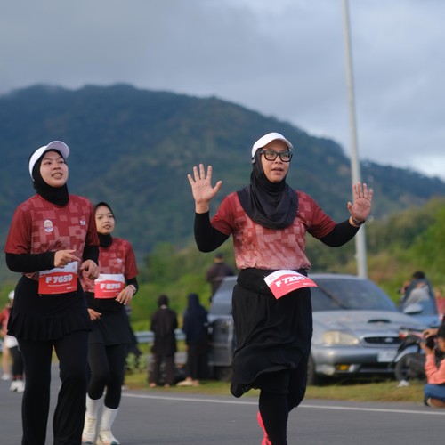 Race photo from KEDIRI HALF MARATHON 2026