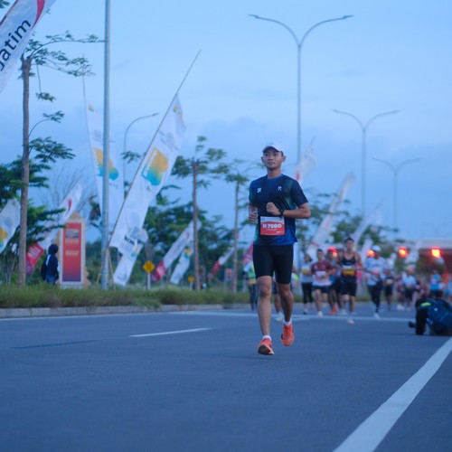 Race photo from KEDIRI HALF MARATHON 2026