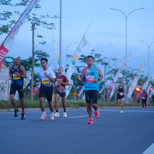 Race photo from KEDIRI HALF MARATHON 2026