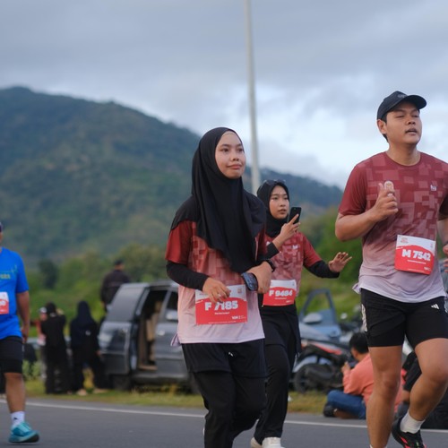 Race photo from KEDIRI HALF MARATHON 2026