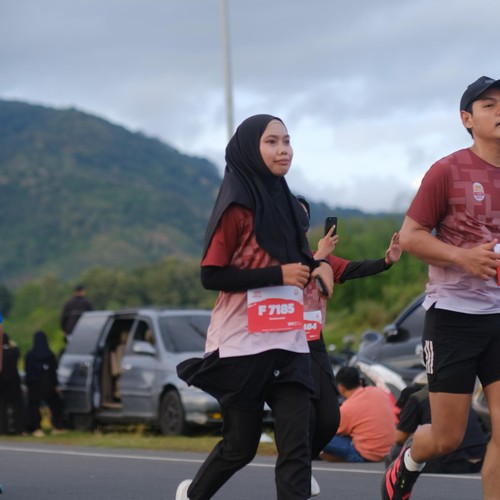 Race photo from KEDIRI HALF MARATHON 2026