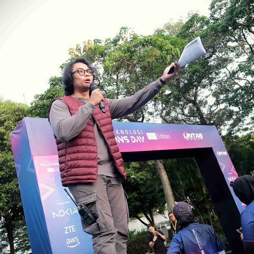 Race photo from LINTAS TEKNOLOGI SOLUTIONS DAY