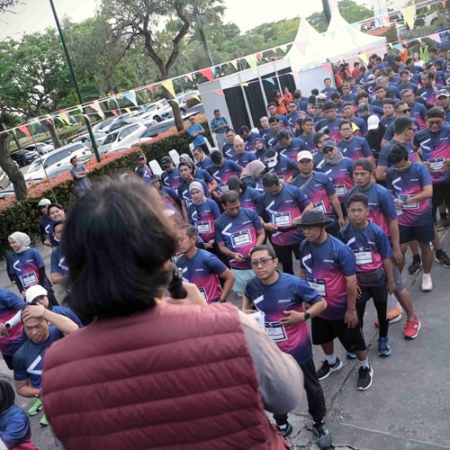 Race photo from LINTAS TEKNOLOGI SOLUTIONS DAY