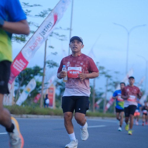 Race photo from KEDIRI HALF MARATHON 2026