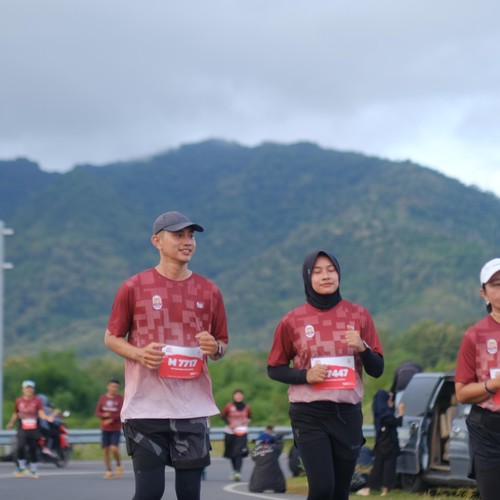 Race photo from KEDIRI HALF MARATHON 2026