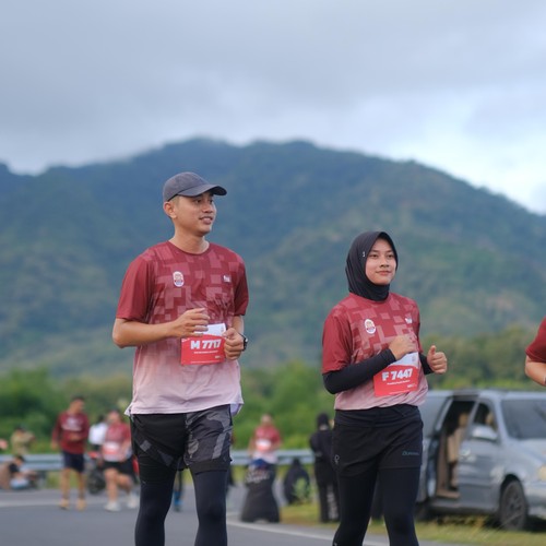 Race photo from KEDIRI HALF MARATHON 2026