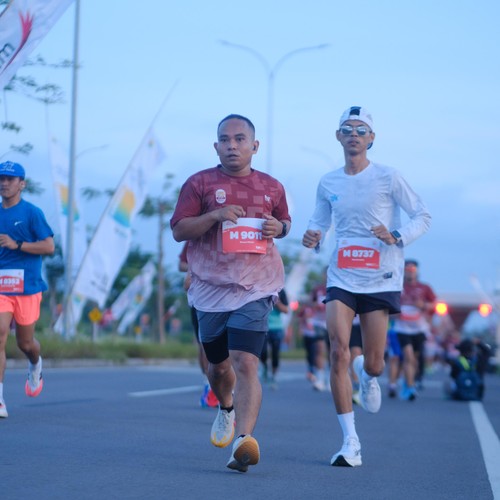 Race photo from KEDIRI HALF MARATHON 2026