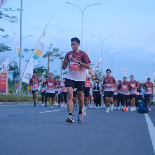 Race photo from KEDIRI HALF MARATHON 2026