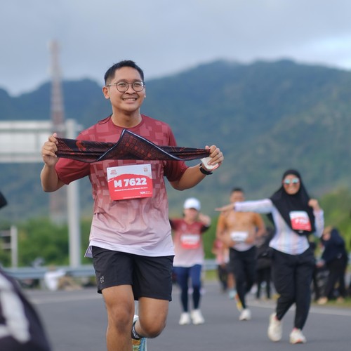 Race photo from KEDIRI HALF MARATHON 2026
