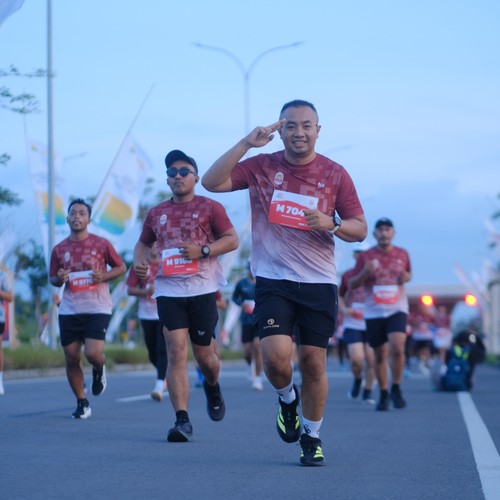Race photo from KEDIRI HALF MARATHON 2026