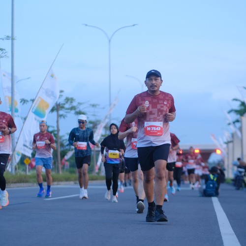 Race photo from KEDIRI HALF MARATHON 2026