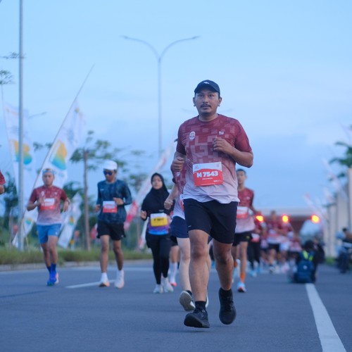 Race photo from KEDIRI HALF MARATHON 2026
