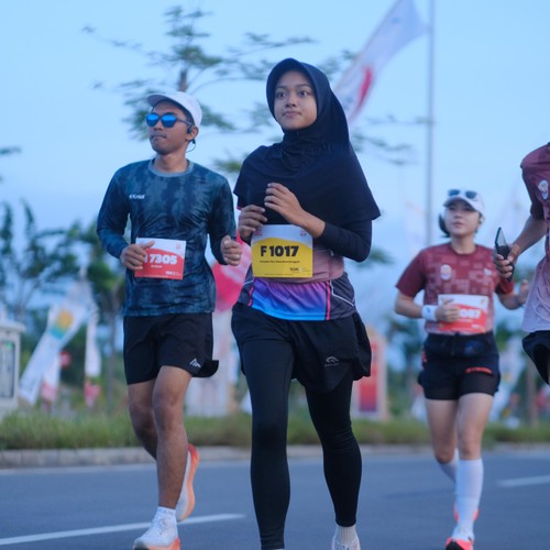 Race photo from KEDIRI HALF MARATHON 2026