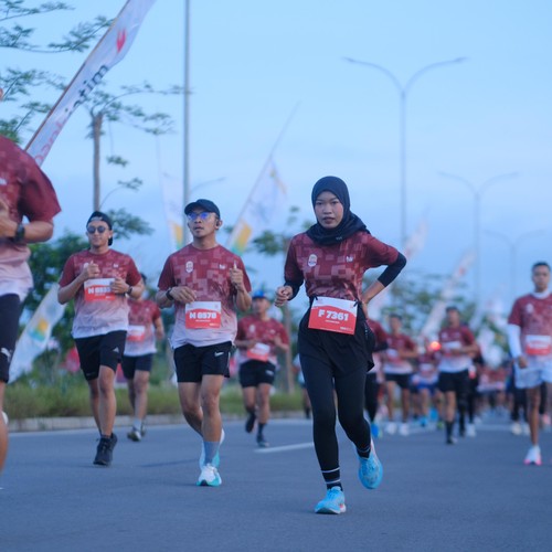 Race photo from KEDIRI HALF MARATHON 2026