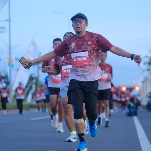 Race photo from KEDIRI HALF MARATHON 2026