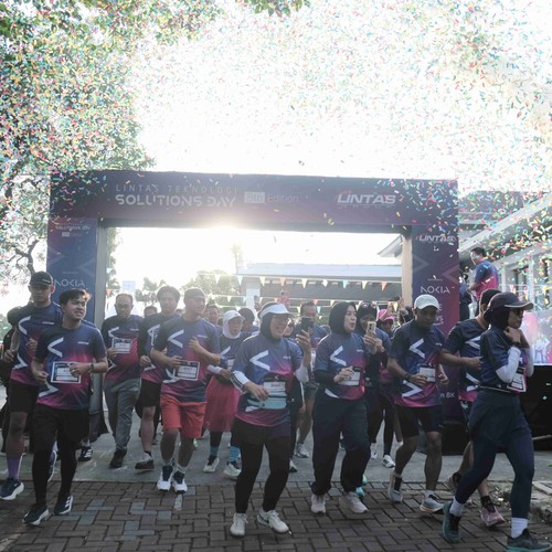 Race photo from LINTAS TEKNOLOGI SOLUTIONS DAY