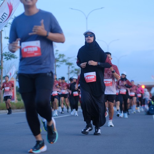 Race photo from KEDIRI HALF MARATHON 2026