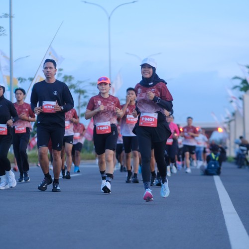 Race photo from KEDIRI HALF MARATHON 2026