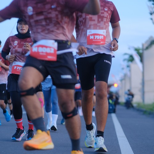 Race photo from KEDIRI HALF MARATHON 2026
