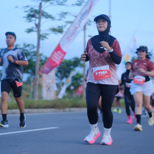 Race photo from KEDIRI HALF MARATHON 2026