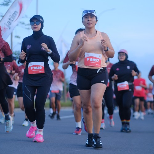 Race photo from KEDIRI HALF MARATHON 2026